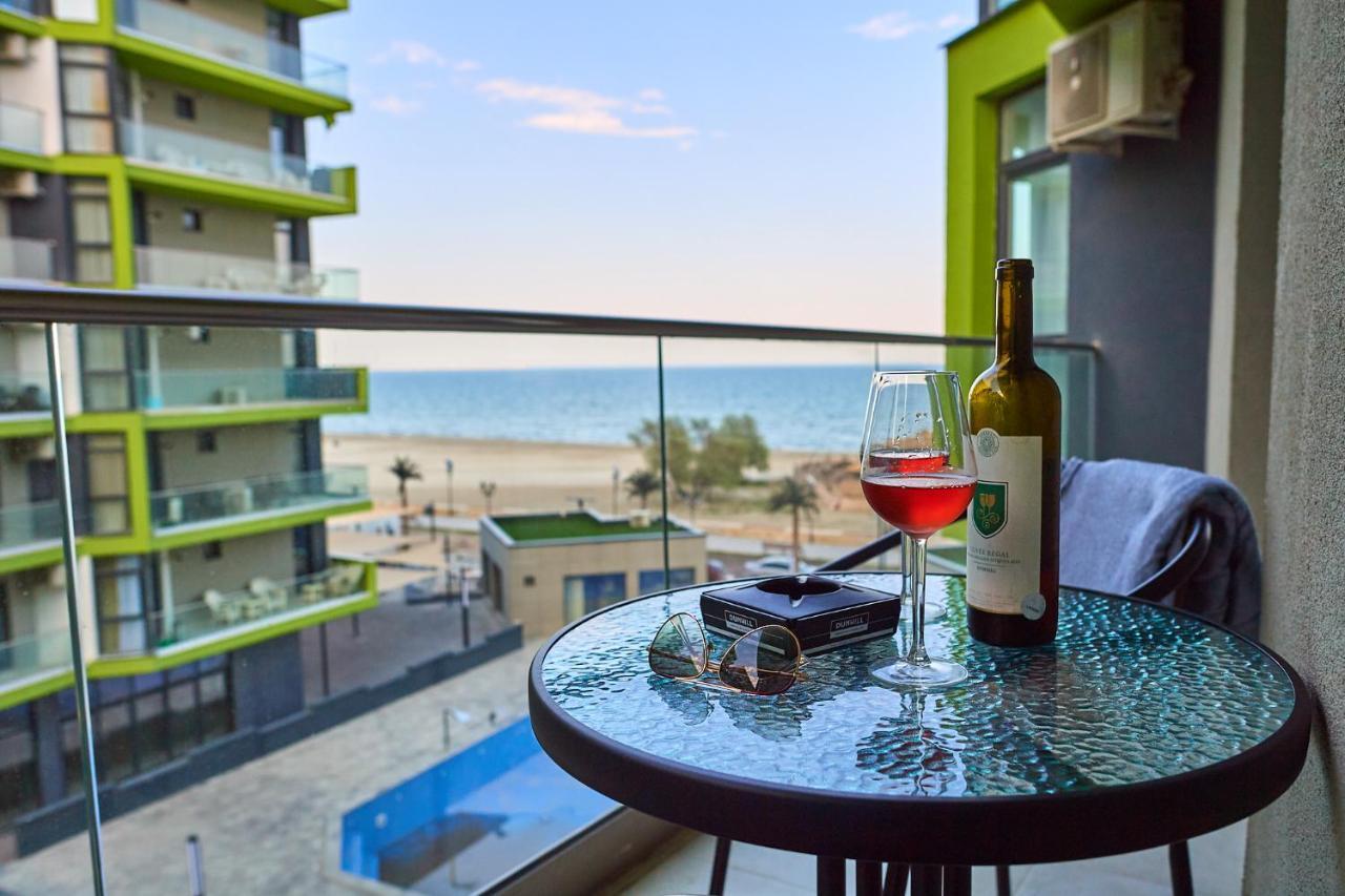 Ambient Holiday Apartment Beach Resort Năvodari 외부 사진