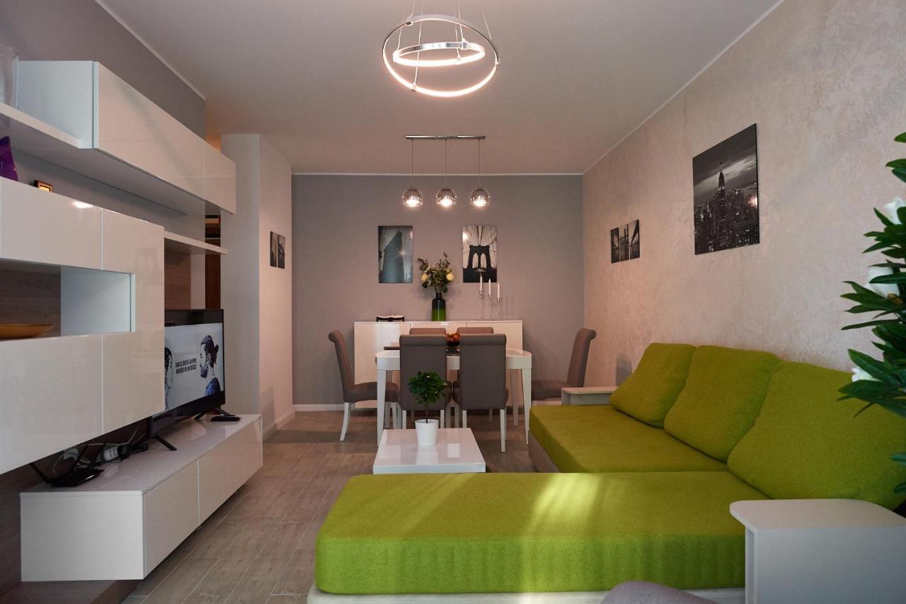 Ambient Holiday Apartment Beach Resort Năvodari 외부 사진